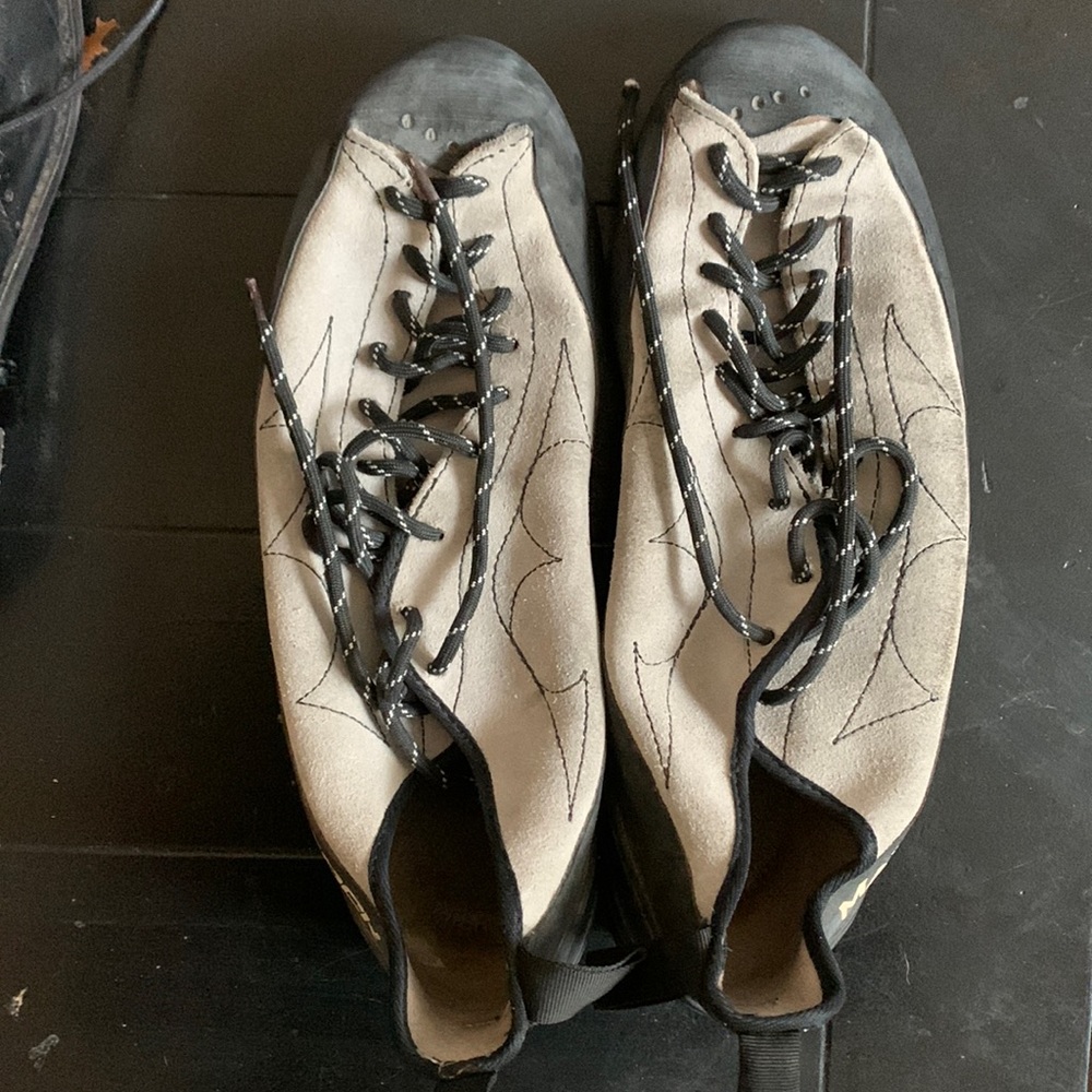 Mens Rock Climbing Shoes